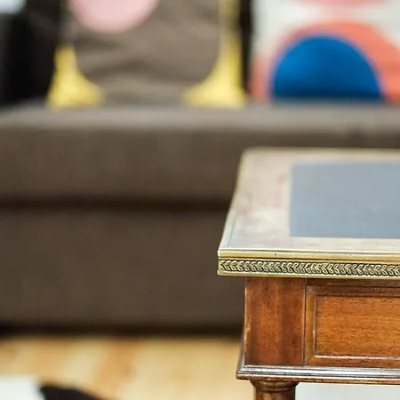 Bright And Sunny アパート *