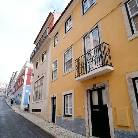 Apartment Bright And Sunny Lisbon