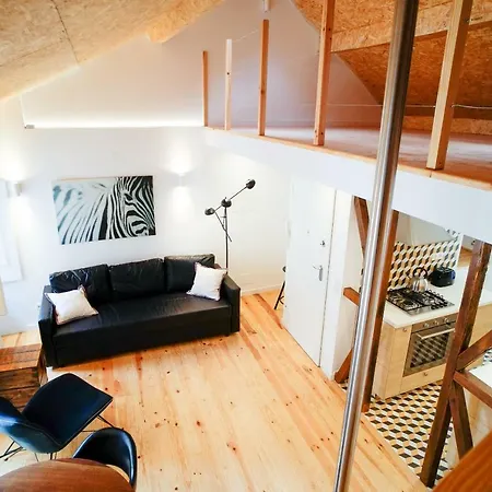 Apartment Bright And Sunny *